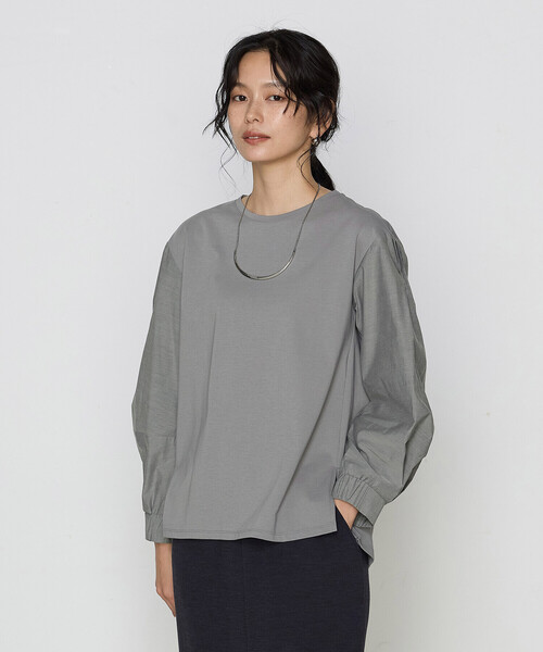 Gabardine K.T（ギャバジンケーティー）の「ポンチ 袖パフカットソー（Tシャツ/カットソー・レディース・ブラック・9号/11号）」の5枚目の写真