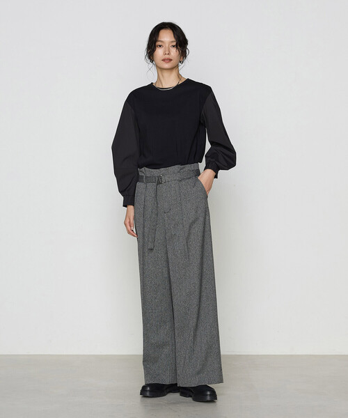 Gabardine K.T（ギャバジンケーティー）の「ポンチ 袖パフカットソー（Tシャツ/カットソー・レディース・ブラック・9号/11号）」の8枚目の写真