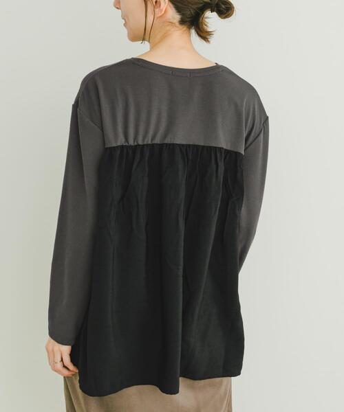 ITEMS URBANRESEARCH（アイテムズ アーバンリサーチ）の「ドッキングロングTシャツ（Tシャツ/カットソー・レディース・モカ/ホワイト/チャコールグレー・FREE）」の6枚目の写真