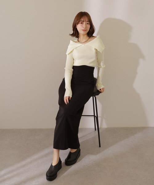 LAULEN(ローレン)の「off shoulder lib knit pullover /オフショルダー リブ ニット プルオーバー(ニット/セーター・レディース・アイボリー/ブラック/ベージュ・FREE)」の9枚目の写真