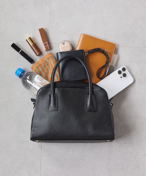 RIVE DROITE（リヴドロワ）の「【キレイめにもカジュアルにも】レザーボストン（ボストンバッグ・レディース・ブラック/アイボリー/ブラック系その他2/ダークブラウン/キャメル・FREE）」の3枚目の写真