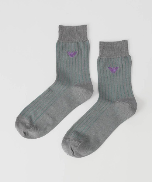 EMPORIO ARMANI（エンポリオアルマーニ）の「EMPORIO ARMANI レディース ワンポイント クルーソックス 03440104（ソックス/靴下・レディース・サンドベージュ/オフホワイト/サックスブルー/ブラック/ブラウン/ダークグレー・23-25cm）」の4枚目の写真