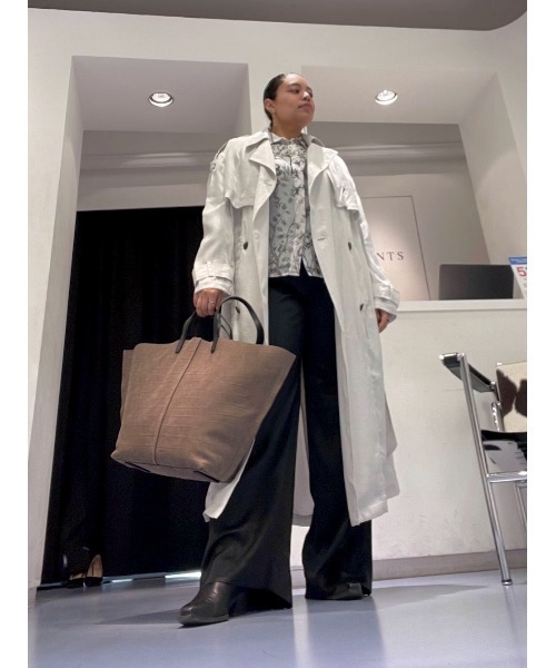 ALLSAINTS(オールセインツ)の「EDDIE PRINTED RELAXED FIT SHIRT | EDDIE プリント リラックス フィット シャツ(シャツ/ブラウス・レディース・ホワイト系その他・8/4/6)」の8枚目の写真