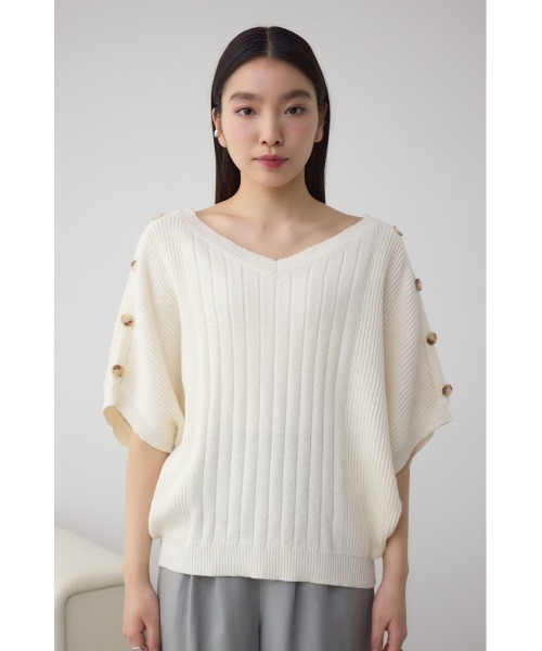 AZUL by moussy（アズールバイマウジー）の「2WAYショルダーボタンニット（ニット/セーター・レディース・アイボリー/ブラック/ブルー/ピンク・FREE）」の15枚目の写真