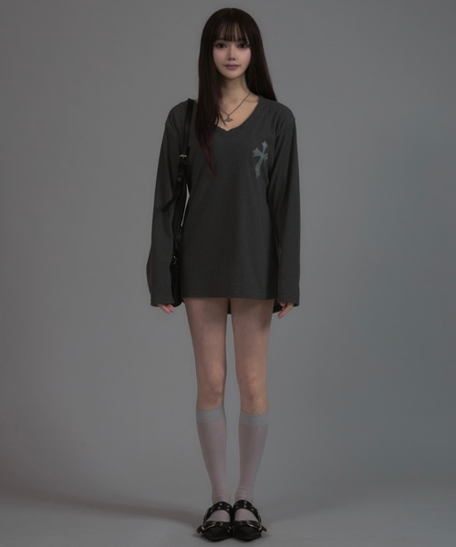 tinkerend（ティンカーエンド）の「Cross Vneck Mini Dress / クロスVネックミニワンピース（ワンピース・レディース・グレー/グレー系その他・FREE）」の5枚目の写真