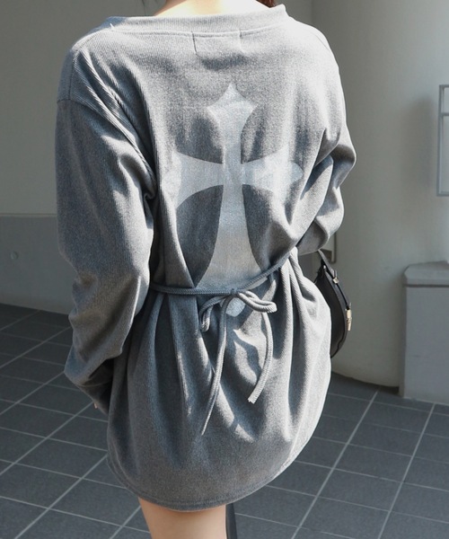 tinkerend（ティンカーエンド）の「Cross Vneck Mini Dress / クロスVネックミニワンピース（ワンピース・レディース・グレー/グレー系その他・FREE）」の11枚目の写真