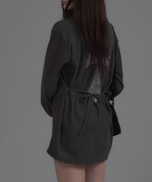 tinkerend（ティンカーエンド）の「Cross Vneck Mini Dress / クロスVネックミニワンピース（ワンピース・レディース・グレー/グレー系その他・FREE）」の4枚目の写真
