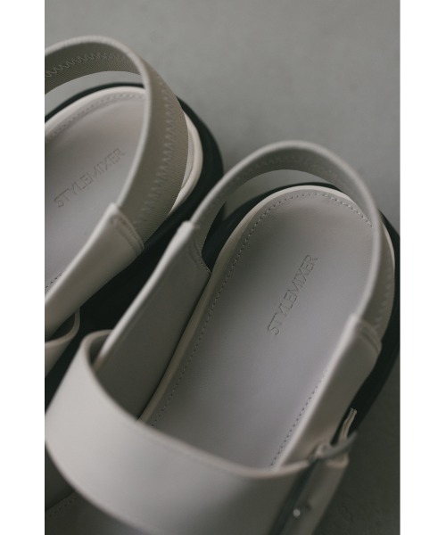 STYLEMIXER（スタイルミキサー）の「フレアヒールシューズ（パンプス・レディース・ブラック/ライトベージュ・SMALL/MEDIUM/LARGE）」の21枚目の写真