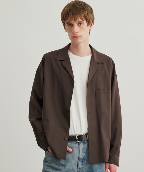 PUBLIC TOKYO（パブリックトウキョウ）の「スムージーリラックスオープンカラーシャツ（シャツ/ブラウス・メンズ・ダークグレー/ブラック/ベージュ/ダークブラウン・1/2）」の3枚目の写真