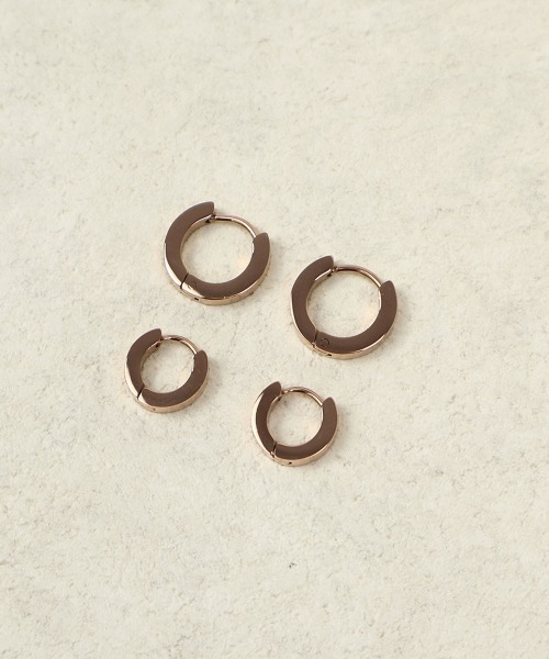 CEMONEMO(セモネモ)の「【金属アレルギー対応】 フラット フープピアス / サージカルステンレス316L(ピアス(両耳用)・レディース・ピンクゴールド/ゴールド/シルバー・9/7)」の8枚目の写真
