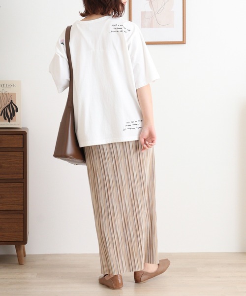 Emago（イマゴ）の「EMAGO くるくる刺繍Ｔ（Tシャツ/カットソー・レディース・ホワイト/イエロー/ブルー・FREE）」の9枚目の写真