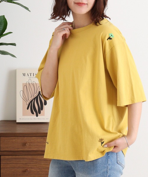 Emago（イマゴ）の「EMAGO くるくる刺繍Ｔ（Tシャツ/カットソー・レディース・ホワイト/イエロー/ブルー・FREE）」の16枚目の写真