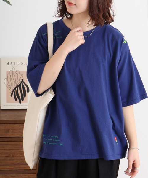 Emago（イマゴ）の「EMAGO くるくる刺繍Ｔ（Tシャツ/カットソー・レディース・ホワイト/イエロー/ブルー・FREE）」の10枚目の写真