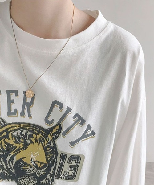 maison de LATIR(メゾンドラティール)の「タイガープリントオーバーサイズロンT(Tシャツ/カットソー・レディース・ブラック/ホワイト・L/M/XL)」の5枚目の写真
