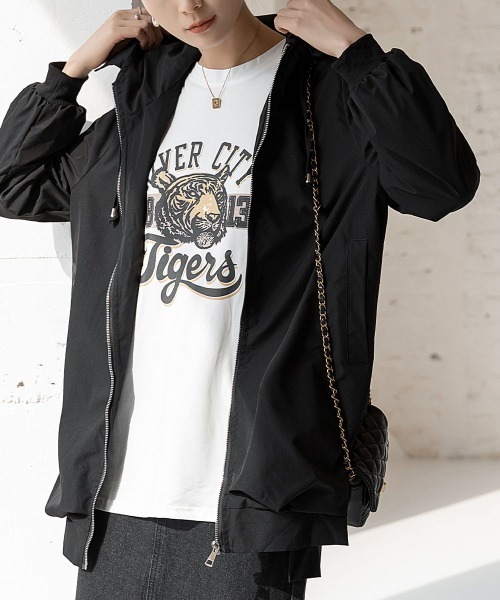 maison de LATIR(メゾンドラティール)の「タイガープリントオーバーサイズロンT(Tシャツ/カットソー・レディース・ブラック/ホワイト・L/M/XL)」の19枚目の写真