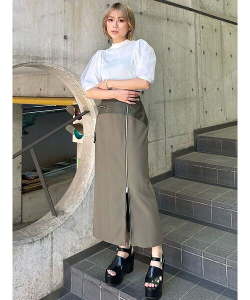 MURUA(ムルーア)の「ドッキングチュールトップス(Tシャツ/カットソー・レディース・ネイビー/ホワイト/ブラック・FREE)」の4枚目の写真