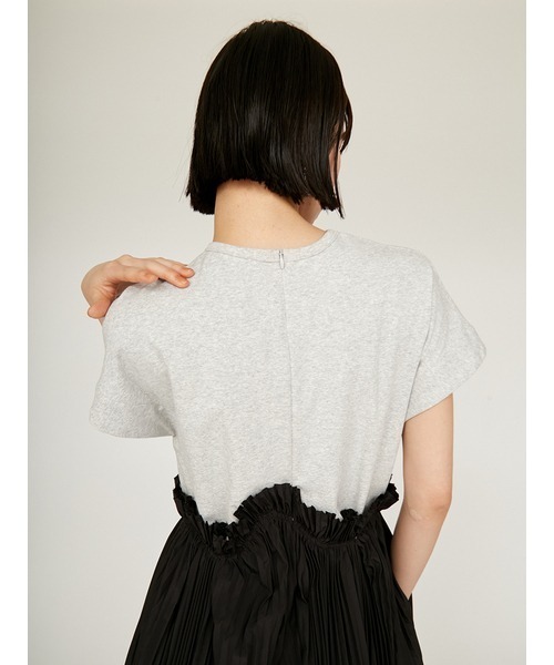 emmi（エミ）の「【限定カラー】カットドッキングプリーツワンピース（ワンピース・レディース・ホワイト/ブラック/グレー・0/1）」の7枚目の写真