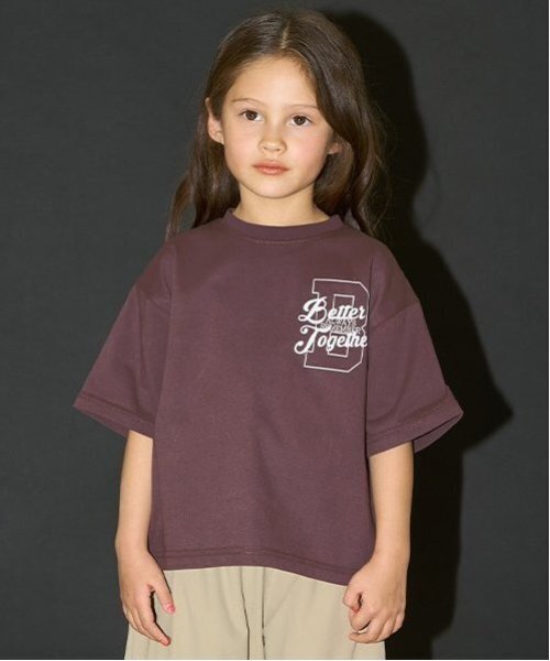 b・ROOM（ビールーム）の「【カイテキ天竺】バックプリントTシャツ（Tシャツ/カットソー・キッズ・ブラック/オフホワイト/モスグリーン/パープル系その他/ターコイズブルー/ダークブラウン・140cm/100cm/120cm/150cm/110cm/130cm）」の3枚目の写真