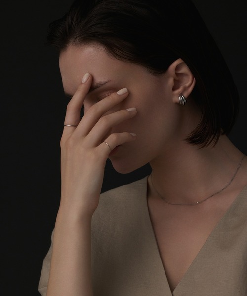 CENE（セネ）の「【CENE】セネ/スリムシンプルピンキーリング（リング・レディース・シルバー/ゴールド・#3/#1/#5）」の8枚目の写真