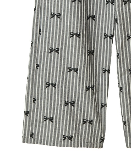 Candy Stripper（キャンディストリッパー）の「RIBBON STRIPE EASY パンツ（その他パンツ・レディース・チャコール/オフホワイト/ブルー・FREE）」の11枚目の写真