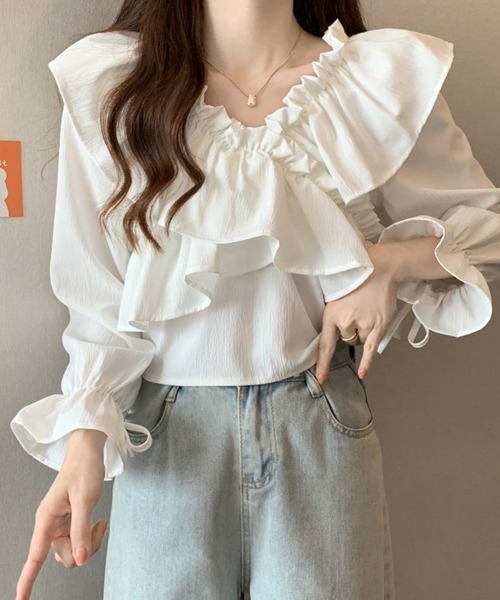 SEU（エスイーユー）の「ペプラムトップス オフィスカジュアル オフショルフリルリボンショート丈ブラウス フリル  ショート丈 きれいめカジュアル 韓国 マルチWAY（シャツ/ブラウス・レディース・ブルー/アイボリー/ホワイト/ブラック・フリー）」の13枚目の写真