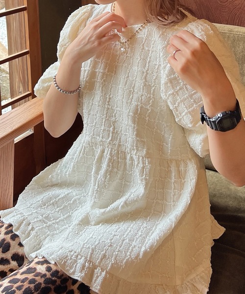 ふくれジャガードオーバーサイズペプラムブラウス（シャツ