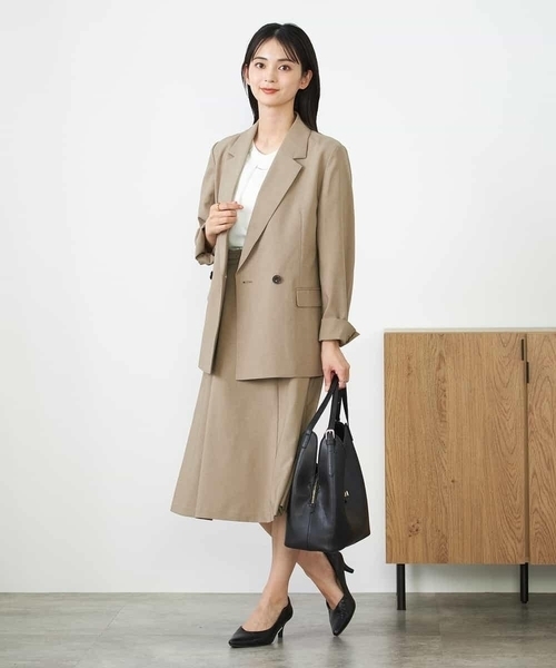 a.v.v（アーヴェヴェ）の「【洗える/イージーケア/UVカット/接触冷感/吸水速乾】サマーストレッチフレアスカート（スカート・レディース・ライトグレー/ネイビー/ベージュ・40/38/42/36/34）」の14枚目の写真