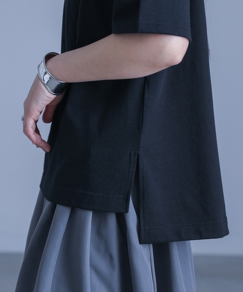 kOhAKU（コハク）の「【機能素材】『ラウンドカッティングカットソー』（Tシャツ/カットソー・レディース・カーキ/ブラック・1/2）」の17枚目の写真