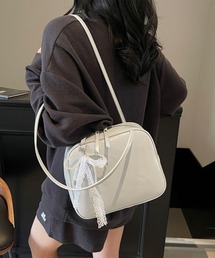 B.A.G. リボン付きスクエアショルダーバッグ