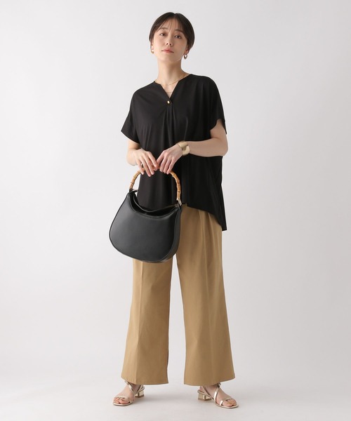 Elura（エルーラ）の「サマーイージーケアプリーツプルオーバー/450753（Tシャツ/カットソー・レディース・ホワイト/ブラック/カーキ・MEDIUM/LARGE）」の22枚目の写真