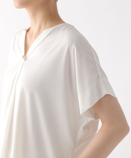 Elura（エルーラ）の「サマーイージーケアプリーツプルオーバー/450753（Tシャツ/カットソー・レディース・ホワイト/ブラック/カーキ・MEDIUM/LARGE）」の9枚目の写真