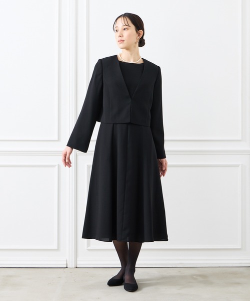 ★美品　フォーマルウェア　3点セット　AIMER　11号 喪服・礼服】ブラックフォーマルアンサンブル（サテンラインノー