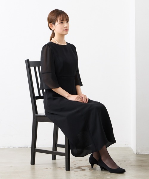 AIMER(エメ)の「【夏用喪服・礼服】マシンウォッシャブル フレアスリーブフィット&フレア サマーブラックフォーマルワンピース(ワンピース・レディース・ブラック・MEDIUM/LARGE)」の3枚目の写真