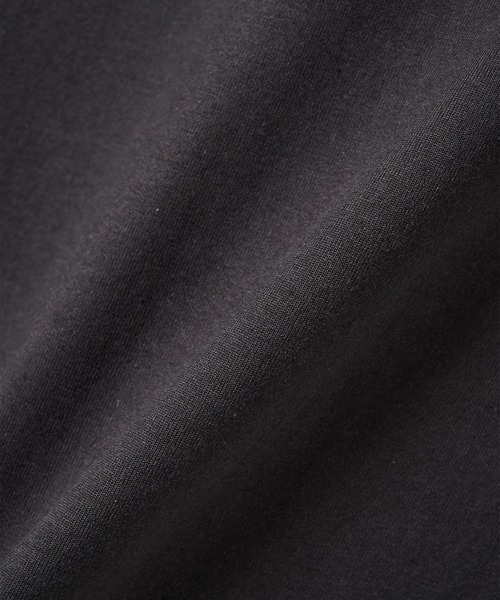 markaware(マーカウェア)の「別注 CREW NECK TEE(Tシャツ/カットソー・メンズ・ホワイト/ダークグレー/ブラック/ピンク・1/2)」の5枚目の写真