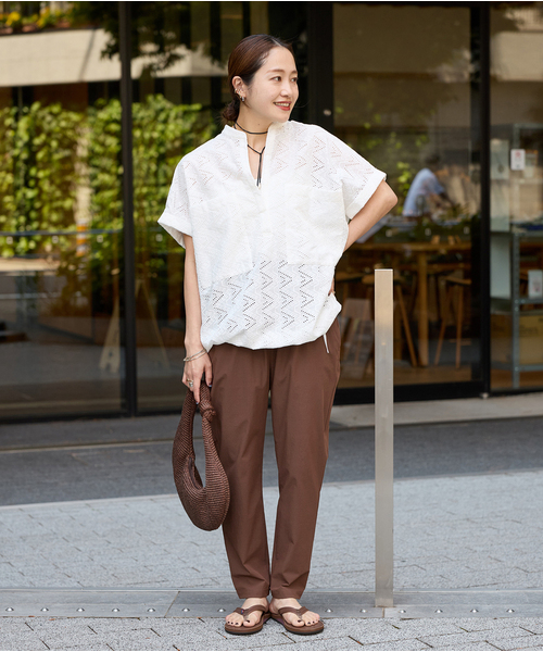JOURNAL STANDARD（ジャーナルスタンダード）の「《追加3》【撥水/接触冷感/洗える/UV】リネンナイロンストレッチテーパードパンツ（その他パンツ・レディース・ベージュ系その他/ブラック/サックスブルー/ブラウン・36/38/40）」の16枚目の写真