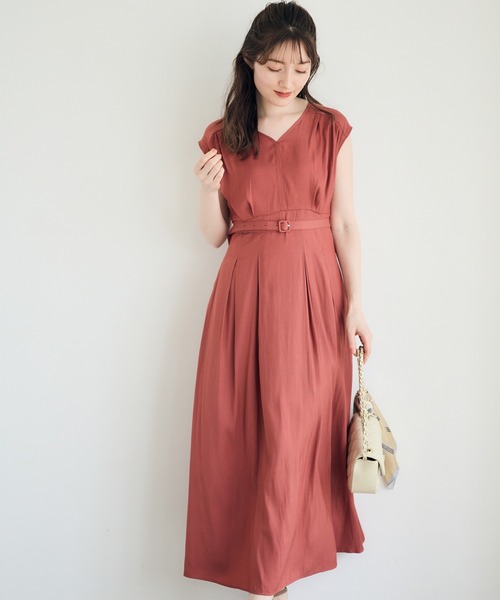 12Twelve Agenda（トゥエルブ　アジェンダ）の「割繊デシンVネックロングワンピース（ワンピース・レディース・サックスブルー/オレンジ/チャコールグレー・M）」の6枚目の写真