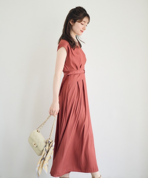 12Twelve Agenda（トゥエルブ　アジェンダ）の「割繊デシンVネックロングワンピース（ワンピース・レディース・サックスブルー/オレンジ/チャコールグレー・M）」の7枚目の写真