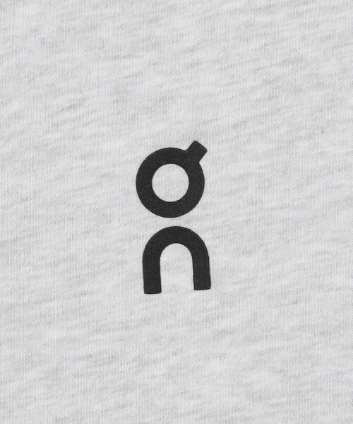 On(オン)の「<On>CLUB Tシャツ(Tシャツ/カットソー・メンズ・グレー系/ブラック・S/XS/M/L)」の9枚目の写真