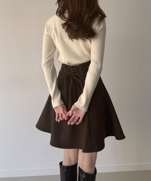 mipiarl(ミピアール)の「ハイウエストレースアップミニスカート【インパン付き】(スカート・レディース・ブラック/ダークブラウン/ダークグレー・SMALL/LARGE/MEDIUM)」の8枚目の写真