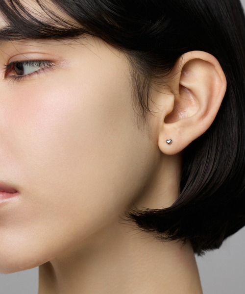 CENE（セネ）の「【CENE】セネ/ティンカーハートピアス（ピアス（両耳用）・レディース・シルバー/ゴールド・FREE）」の9枚目の写真