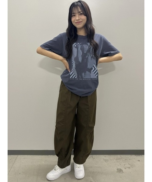 GAP(ギャップ)の「●プリンス&ザ・レボリューション リラックス グラフィックTシャツ/ PRINCE(Tシャツ/カットソー・メンズ・ネイビー・L/XL/XS/S/M)」の5枚目の写真
