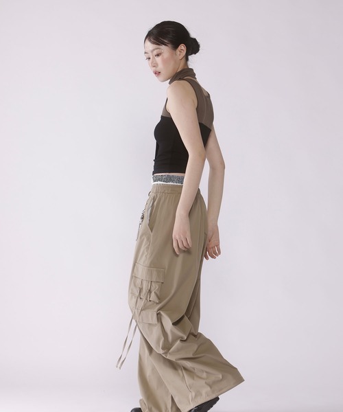 Judin(ジュディン)の「Double waist cargo pants【JD】(カーゴパンツ・レディース・ベージュ/グレー・FREE)」の14枚目の写真