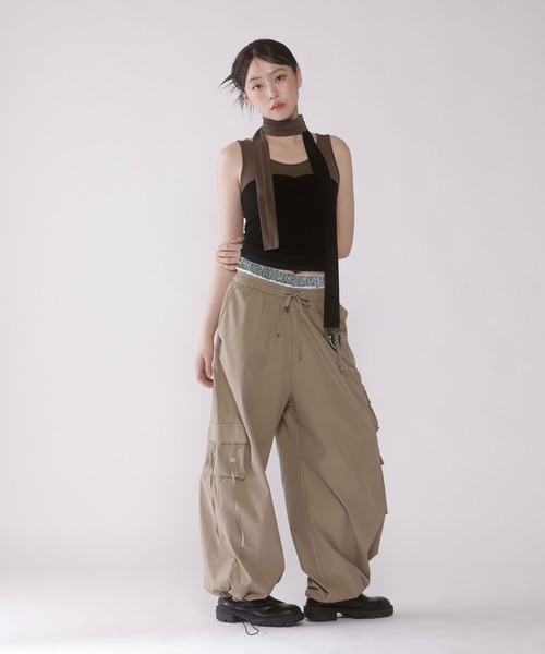 Judin(ジュディン)の「Double waist cargo pants【JD】(カーゴパンツ・レディース・ベージュ/グレー・FREE)」の13枚目の写真