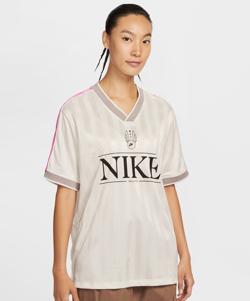 tシャツ 「NIKEアパレル」AS W NSW V NECK JERSEY レディース NIKE AS W NSW V NECK JERSEY / ナイキ ウィメンズ Vネック