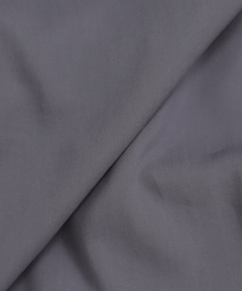 B.C STOCK(ベーセーストック)の「【Deux Allures/ドゥ アリュール】リヨセルスキッパーシャツ(シャツ/ブラウス・メンズ・チャコールグレー/オレンジ・FREE)」の22枚目の写真