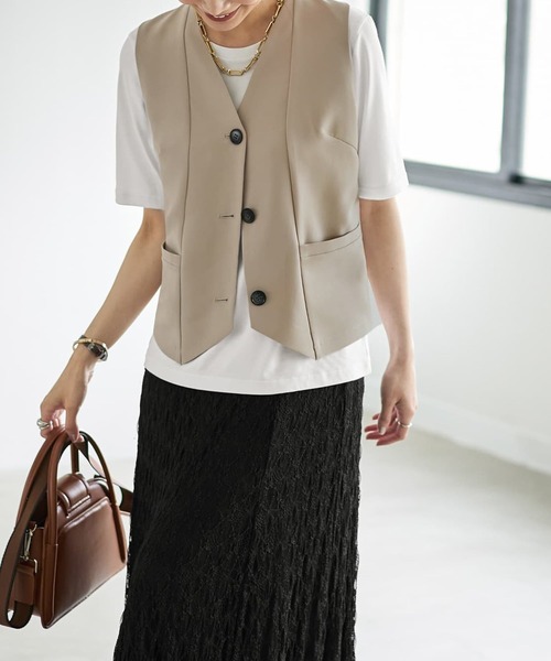 STYLE DELI(スタイルデリ)の「【LUXE】スタイリッシュベストトップス(ベスト・レディース・アイボリー/サンドベージュ・MEDIUM)」の20枚目の写真