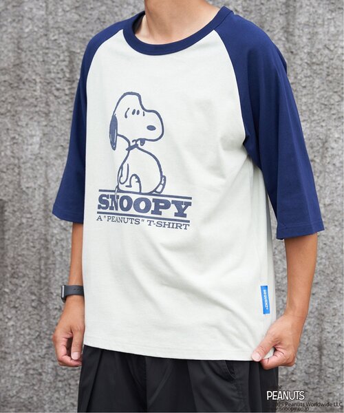 VENCEEXCHANGE(ヴァンスエクスチェンジ)の「PEANUTS ピーナッツ SNOOPY スヌーピー TP ビンテージラグランTシャツ(Tシャツ/カットソー・メンズ・ブラック/ブラウン/ネイビー・S/L/M)」の4枚目の写真