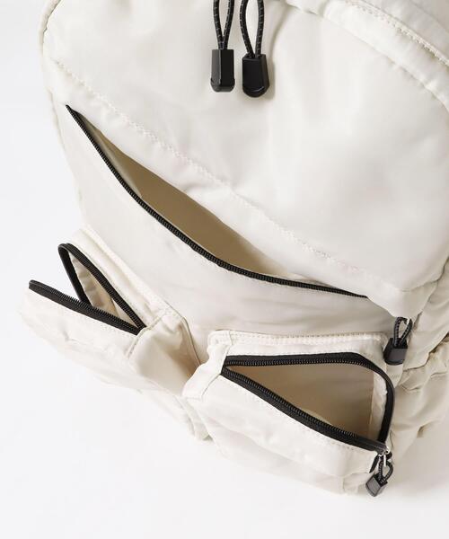 URBAN RESEARCH Sonny Label(アーバンリサーチサニーレーベル)の「グログランユースフルリュック(バックパック/リュック・レディース・アイボリー/ブラック・ONE)」の13枚目の写真