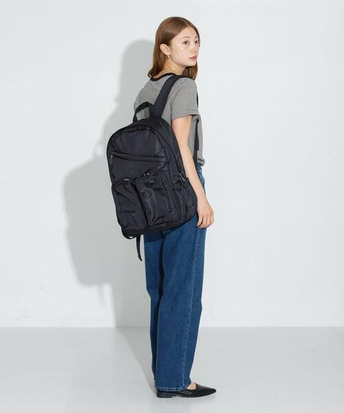 URBAN RESEARCH Sonny Label(アーバンリサーチサニーレーベル)の「グログランユースフルリュック(バックパック/リュック・レディース・アイボリー/ブラック・ONE)」の19枚目の写真