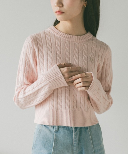 VANNIE U（ヴァニーユー）の「ミニケーブルオーバルロゴニット/セットアップ着用可能（ニット/セーター・レディース・グレー/ネイビー/ライトピンク・FREE）」の3枚目の写真